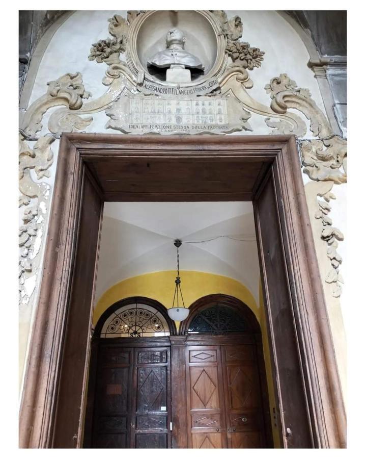 Palazzo Cuto Central Flat Palermo Eksteriør billede